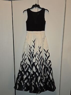 Morgan & Co. Black and White Sleeveless Maxi with Botanical Print